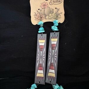 Justin genuine leather Turquoise and Gray Earrings NWT